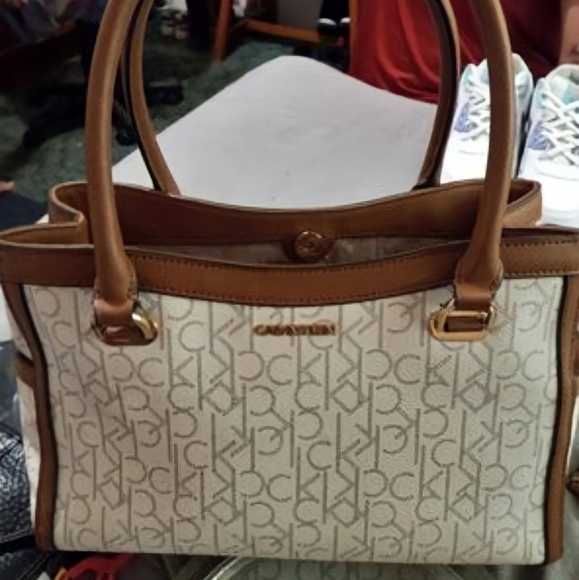 Calvin Klein Purse/Wallet Combo - Picture 2 of 4